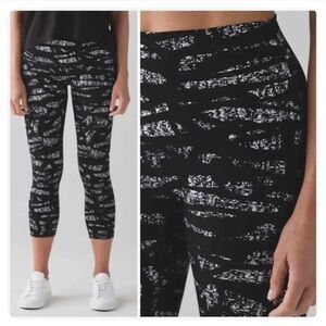 LULULEMON Wunder Under Leggings, Size 2